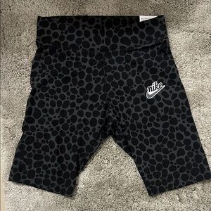Nike Black and Gray Patterned Shorts
